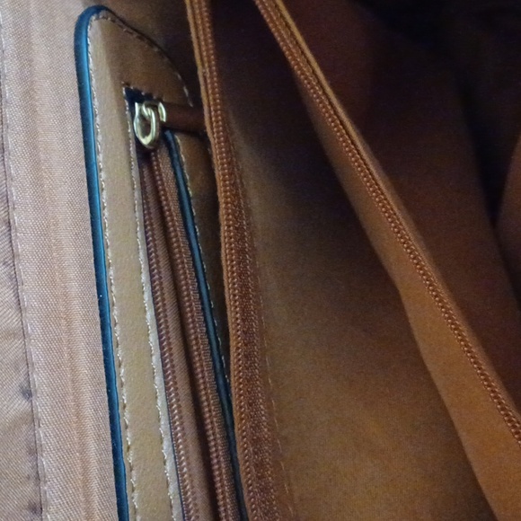 🧳 Handbag - Picture 10 of 12